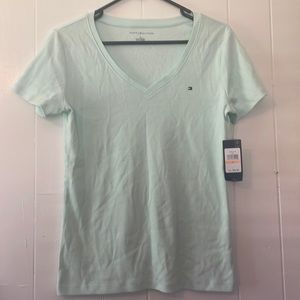 Tommy Hilfiger t shirt